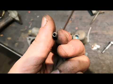 Видео: РЕМОНТ КАРБЮРАТОРА К301 ЗАМЕНА ЭМУЛЬСИОННОЙ ТРУБКИ