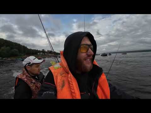 Видео: Тридцать Три лодки – одна цель: поймать хищника!