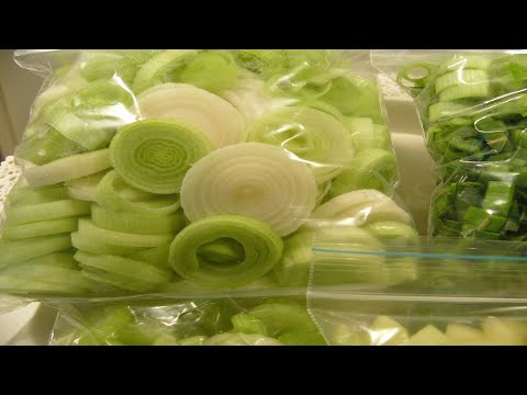 Видео: Зеленые друзья огородника