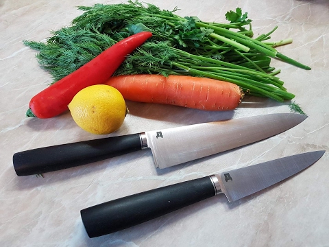 Видео: Ножи Дамира Сафарова