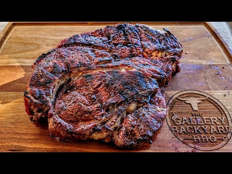 Видео: Лучше ли эта обжаренная лопатка, чем стейк? | Идеальная средняя прожарка | Masterbuilt Gravity 800