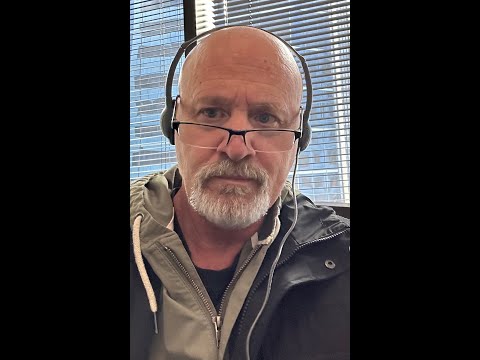 Видео: Трамп, нарушив правила суда, нападает на судью Энгорона во время заключительной речи на суде по д...