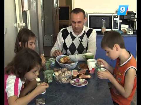 Видео: 19.11.13 Такая жизнь. Отец 13 детей