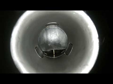 Видео: разборка/обслуживание мотоцикла Honda CB500 часть 2 снятие карбюраторов