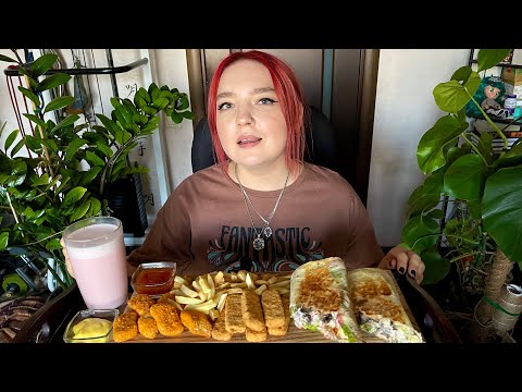Видео: МУКБАНГ | Шаурма, наггетсы, фри, не рыбные палочки | Mukbang | Shawarma, nuggets | Vegan
