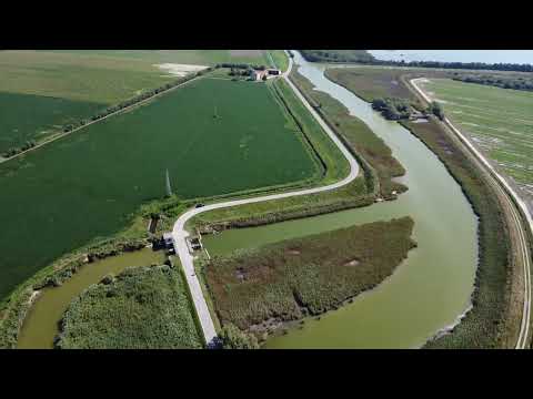 Видео: Затоки в Бибионе 🇮🇹 / рыбалка / 🎣 вид с верху / DJI Mini / Italy Bibione / Квадракоптер /