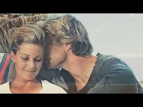 Видео: ГЕНЕРАЛЫ ЗОЛОТЫХ ПЕСКОВ /Капитаны песка/ Кавер. Гитара Aria AK-45. 11.08.2025.