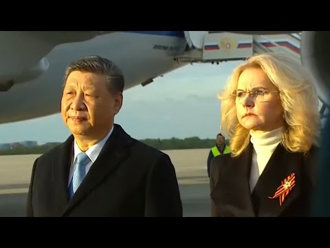 Видео: Си Цзиньпин прибыл в Москву на Парад Победы | 9 Мая