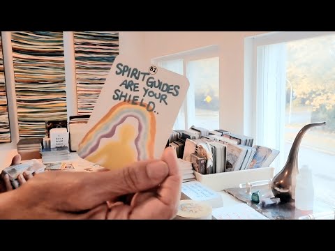 Видео: ТЫ ЧУВСТВУЕШЬ ИХ ОТЧАЯНИЕ...они не могут принять, что ты совсем не такой, как они