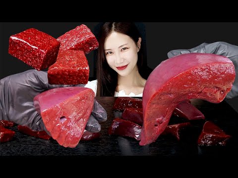 Видео: Сырая печень VS Сырая печень (бочная печень) VS Сырая говядина Spleen 🥩 Mukbang