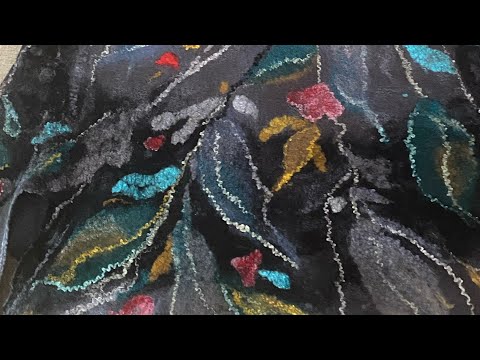 Видео: Бесплатный Мастер-класс по валянию  жилета на шелке  рисуем шерстью