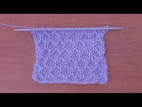Видео: Узор "Ажурные соты" на спицах #99
