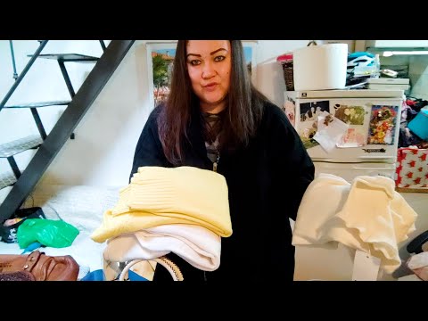 Видео: ИТАЛИЯ/РУБРИКА ПОДСМОТРЕЛКИ/ЧТО ПОКУПАЮТ ИЗ ИТАЛИИ?ШОПИНГ/ПОКУПКИ/ФЛОРЕНЦИЯ/МОДА/АУТЛЕТ/БРЕНДЫ