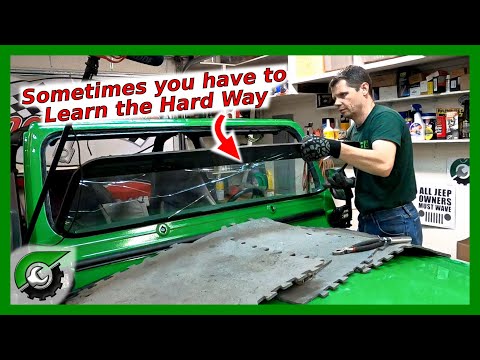 Видео: Ремонт лобового стекла моего Jeep: замена лобового стекла Jeep Wrangler