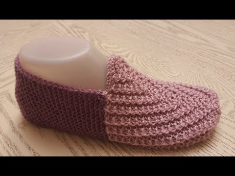 Видео: Простые и удобные тапочки на двух спицах №53.