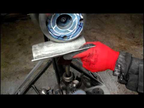 Видео: V-custom: как плавно и без углов изогнуть листовую заготовку