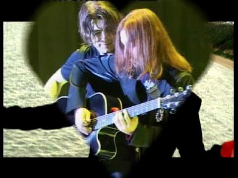 Видео: "Двое медленных звёзд". Шура и Лева Би-2 как они есть.