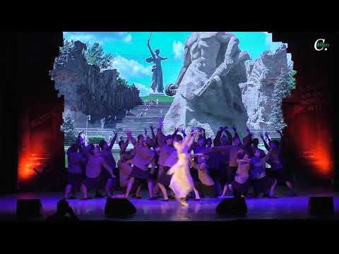 Видео: На Мамаевом кургане тишина стоит такая.