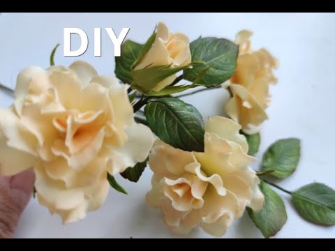 Видео: Трояндочки із фоамірану 🌸 Розочки из фоамирана 🌸🌸🌸 DIY Rose Flower Foam Paper / Flores foamy