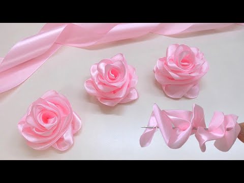 Видео: Цветы из лент - Как сделать розы из лент - Удивительный трюк с цветами из лент с иглой