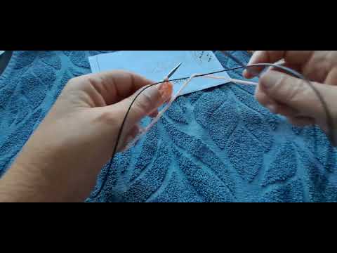 Видео: Узор спицами (ёлочка )🧶🧶🧶