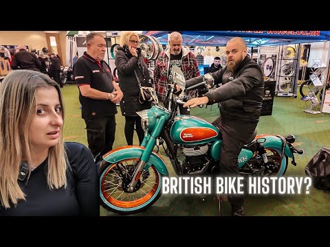 Видео: Грандиозное шоу мотоциклов на Royal Enfield удивило всех!