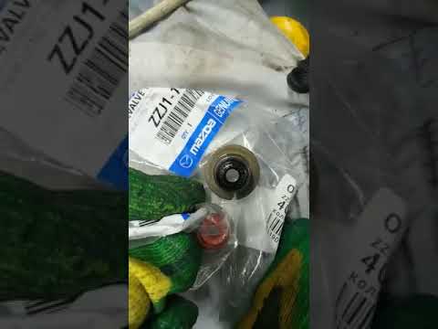 Видео: Mazda CX9 замена ГРМ, помпы и клапанных сальников, без снятия двигателя часть 2