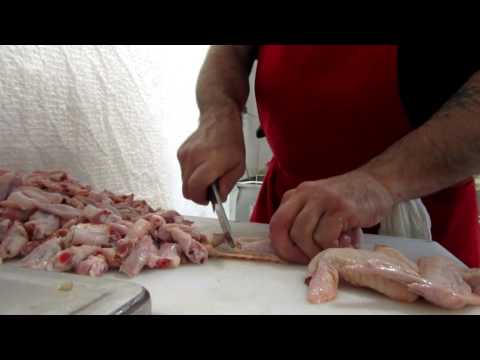 Видео: Нож в работе  N690 "Южный крест".