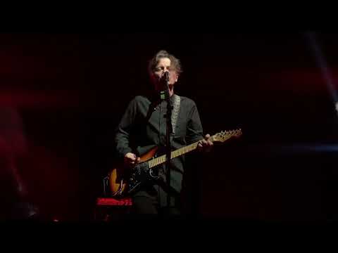 Видео: Вадим Самойлов. Премьера песни «В тишине». Москва, 11.11.2017