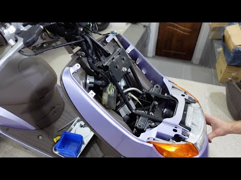 Видео: Как собрать передний пластик Honda Dio Cesta AF 62 68