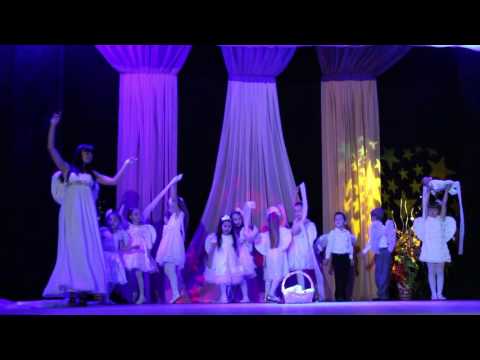 Видео: Танец на День Матери