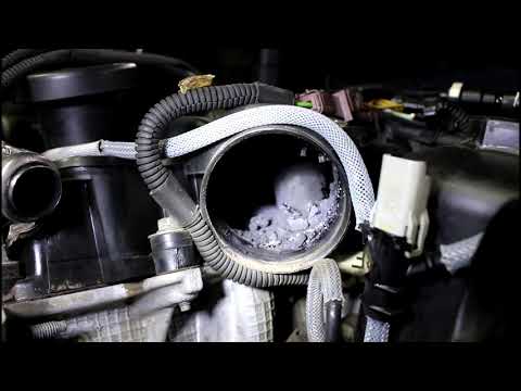 Видео: Замена датчика температуры топлива 1часть  на Land Rover Discovery 4 Ленд Ровер Дискавери 4 2011