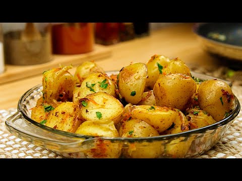 Видео: Картошка с луком вкуснее мяса Они такие вкусные! 🔝 2 рецепта АСМР!
