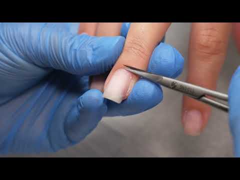 Видео: МК: Комбинированный маникюр для начинающих