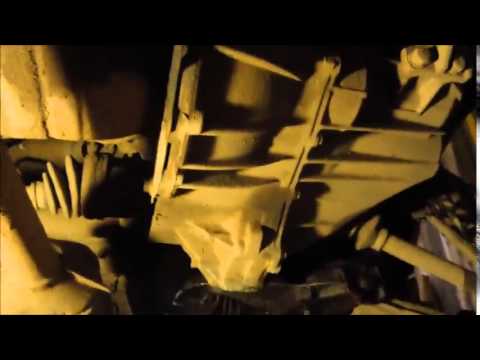 Видео: Снятие КПП на Geely CK