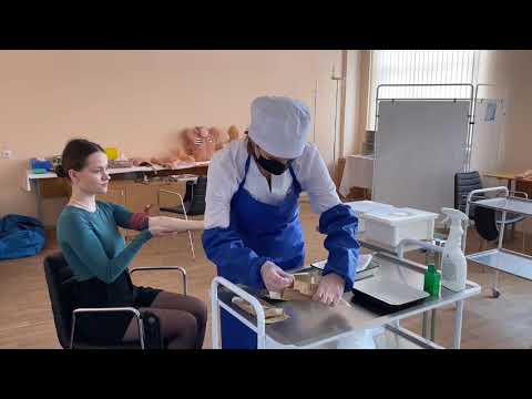 Видео: Наложение кровоостанавливающего жгута Эсмарха