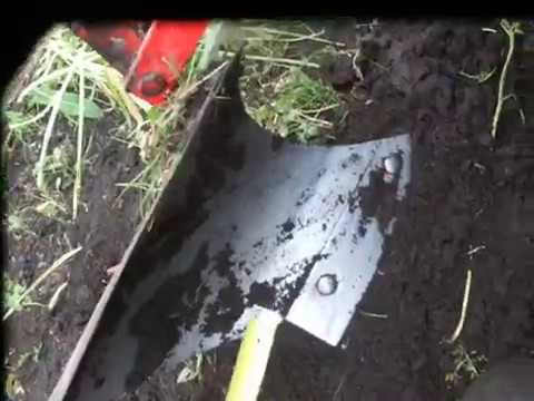 Видео: вспашка огорода осенью мотоблоком мб 90