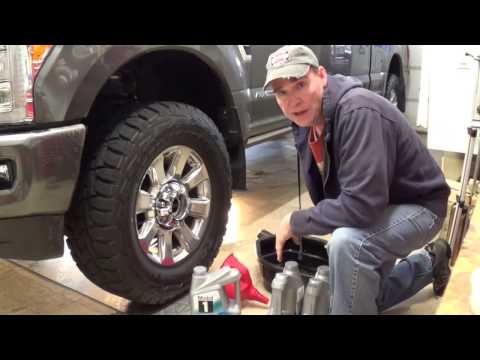 Видео: Замена масла 2019-2012 Super Duty Diesel 6.7L