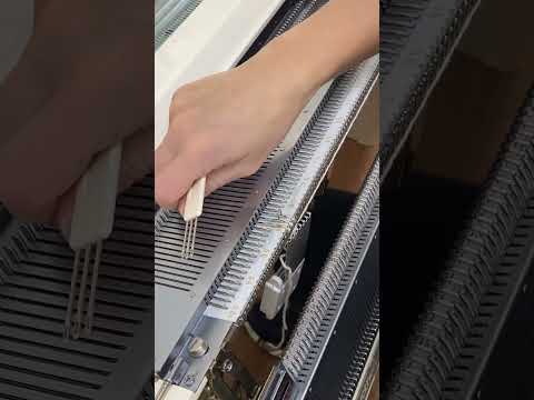 Видео: Мастер-класс по вязанию косынки от узкого края! Подходит для однофантурных машин.