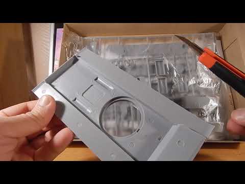 Видео: Модель танка КВ-1 Восточный экспресс (Eastern express). Распаковка.