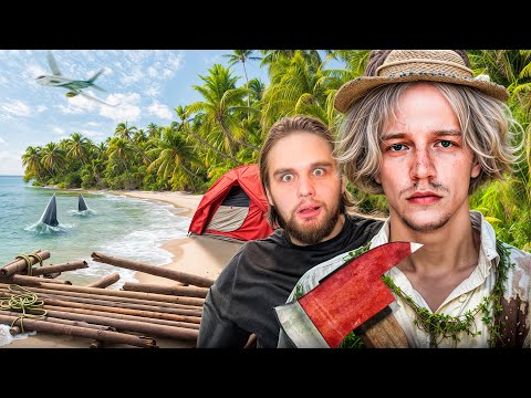 Видео: НАЧАЛО ВЫЖИВАНИЯ НА ОСТРОВЕ С ДАНИЛОЙ ГОРИЛЛОЙ И КОКОШКОЙ😫