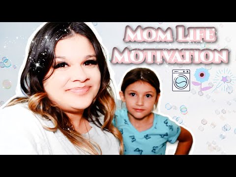 Видео: Мотивация для уборки от Mom Life | Проведите день, занимаясь уборкой вместе с нами 🧺