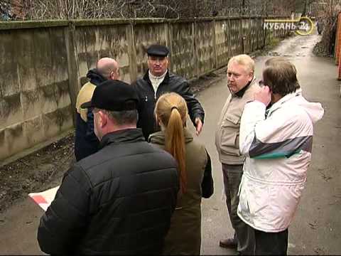Видео: 20.03.15 Программа «Горячая линия». Шлагбаум в садовом товариществе «Первенец Кубани»