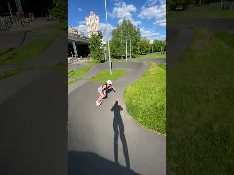 Видео: Сезон памптрека открыт! Кто хочет так же, записывайтесь на занятия .Кто умеет, приезжайте погонять