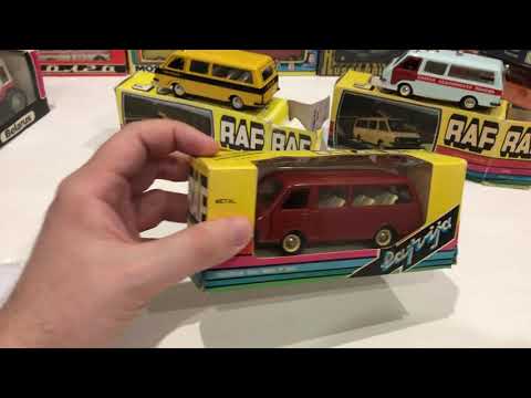 Видео: Раф 2203 А18 1/43. Агат, Тантал. Саратовские модели СССР
