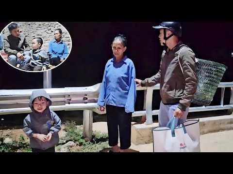 Видео: Нам встретил женщину и ее племянника на улице и отвез их к себе домой.