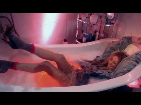 Видео: Лера Лера (Lera Lera) - Неприятно (2010 NEW HD)
