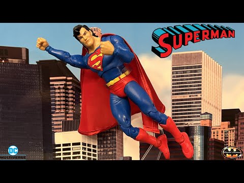Видео: Обзор и сравнение фигурок DC Direct из серии DC Superman Zero Hour от McFarlane