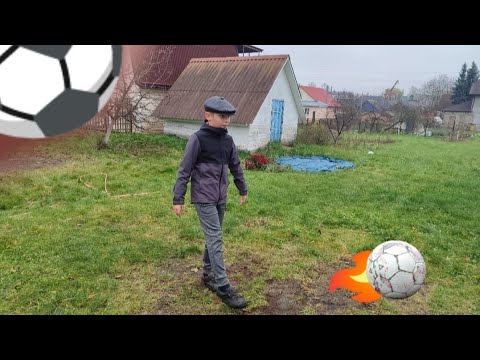 Видео: Соревнования по ударам в футболе 