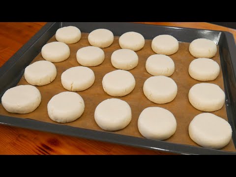 Видео: Вкусные Сырники в Духовке – Без жарки и лишнего масла